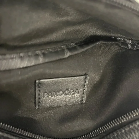 Black Pandora Women/Men’s Belt Bag Zipper Closure Fanny Pack - Picture 9 of 10